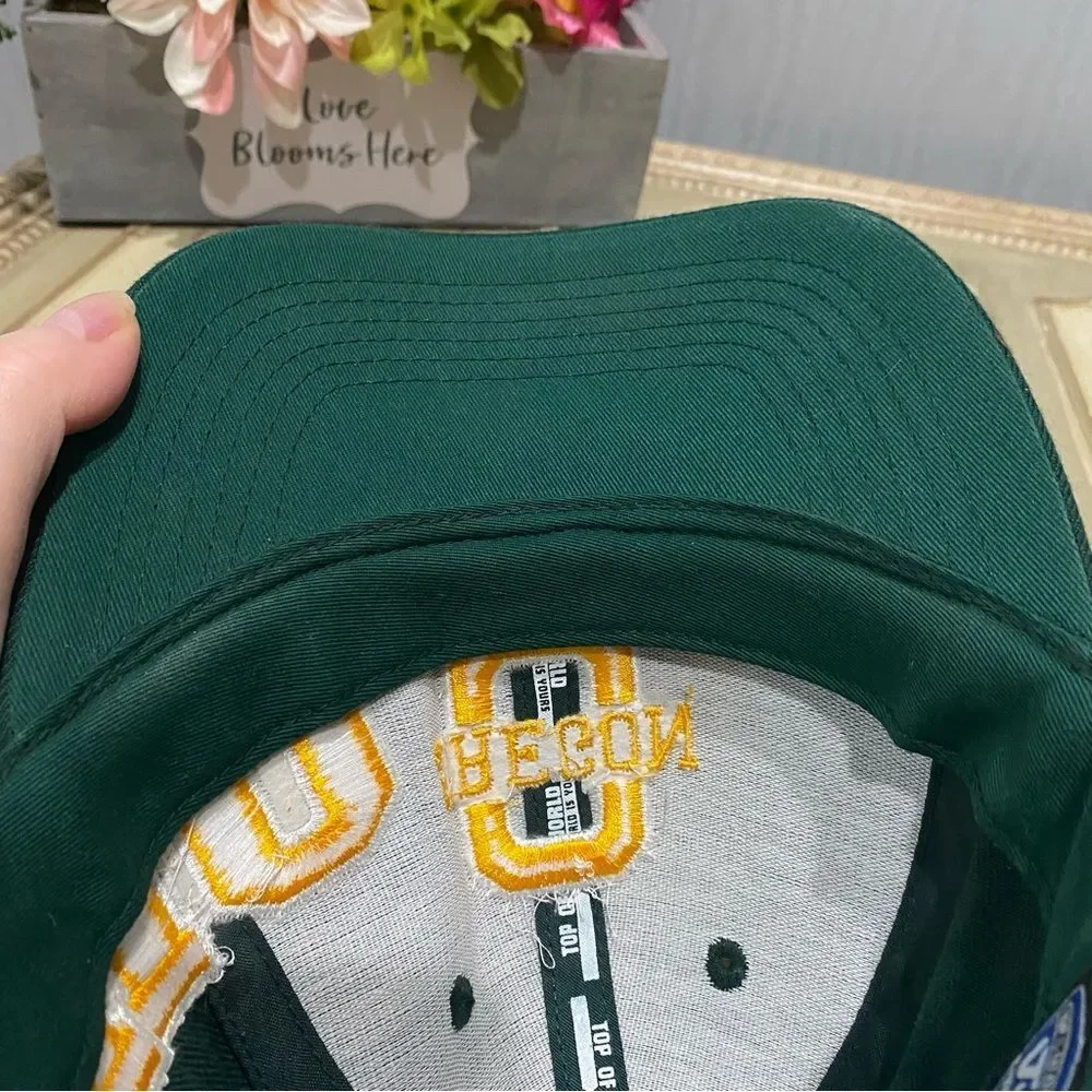 Top of the World UO Cap University of Oregon Strap Back Cap Wool Blend One Size